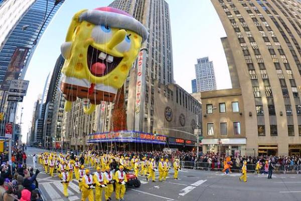 nanlmaz gerekler!..  <br>  Snger Bob`un yaratcs Stephen Hillenburg, karakteri yaratmadan nce deniz biyolojisi dersi veriyordu.