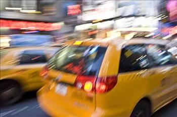 Birinci Dnya Sava`nda Fransa lkedeki tm taksileri devrald ve askerler cepheye bu taksilerle tand.