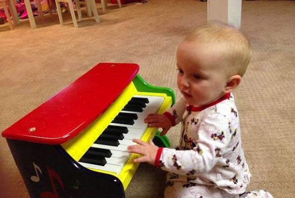 lk ylda, bir bebek ebeveynlerinin 750 saat uykusuna bedel olabilir.