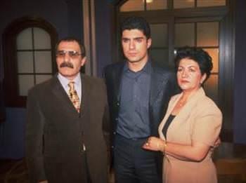 Baba Deniz, olunu ok zlediini ve kendisini affetmesini sylyordu.