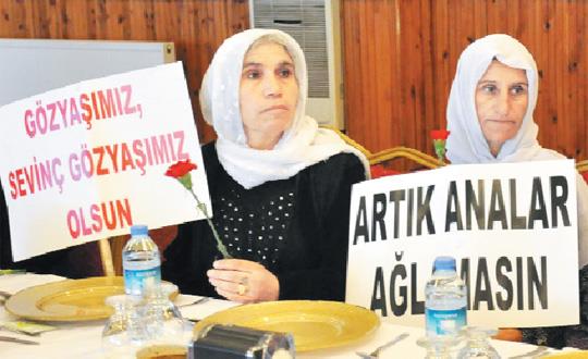 Taksim olaylarnda, "imdi zm sreci de bitiyor" diye neredeyse apkasn ge atan insanlar grdklerini ifade eden Soylu, yle konutu: