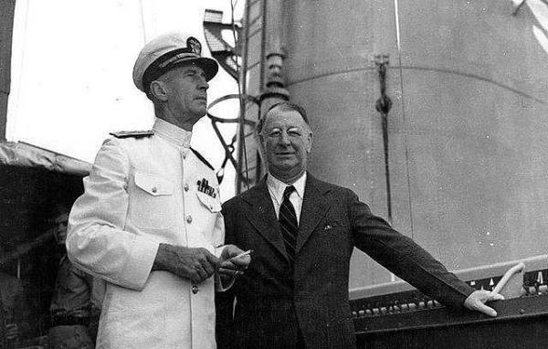 &#8220;Ne olursa olsun, ABD Donanmas asla gafil avlanmayacak.&#8221; Frank Knox, ABD Donanma Bakan(sada), Pearl Harbor basknndan 3 gn nce, 1941