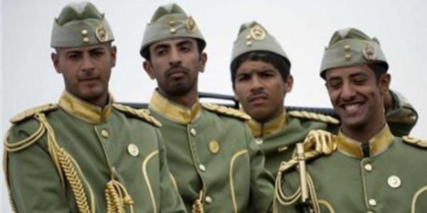 10- Kuveyt<br>    Kuveyt'in savunma btesi 5.2 milyar dolar, 15 bin 500 aktif personeli var. 368 tank ve 101 sava uana sahip.