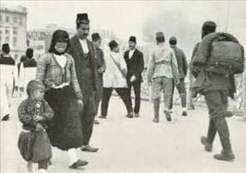 <p>Yl: 1914</p>  <p>  Nfus: 909.978</p>  <p>  Yllk art: -0,27</p>