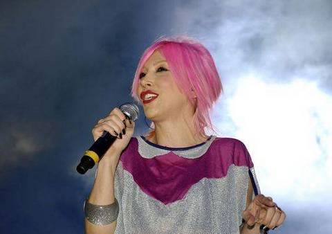 Hande Yener - Cihangir