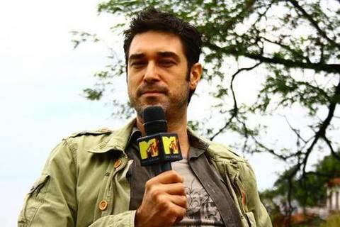 Burak Hakk - Bostanc