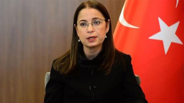 AYENUR SLAM- AKADEMSYEN