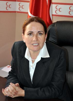 MERAL AKENER - AKADEMSYEN