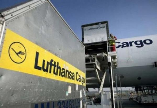 HOLYWOOD FLMLERNE KONU OLAN EN MEHUR SOYGUN: Lufthansa soygunu 11 Aralk 1978'de New York J.F.K. Havaliman'nda gerekletirilmi dnya tarihine gemi bir soygundur. Bu soygun &#8216;Goodfellas&#8217; filmi gibi gibi bir ok Holywood yapmna da konu olmutur.