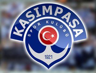 Paa`ya "mart" ve "apa"  <br>  Kasmpaa`nn sembolleri ise "mart" ve "apa" olarak biliniyor. Logoda kullanlan sembol, hem aba hem de marty andryor. Kasmpaa`da tersanelerin fazla olmas dolaysyla kullanlan apa, tersten bakldnda mart gibi grnyor.