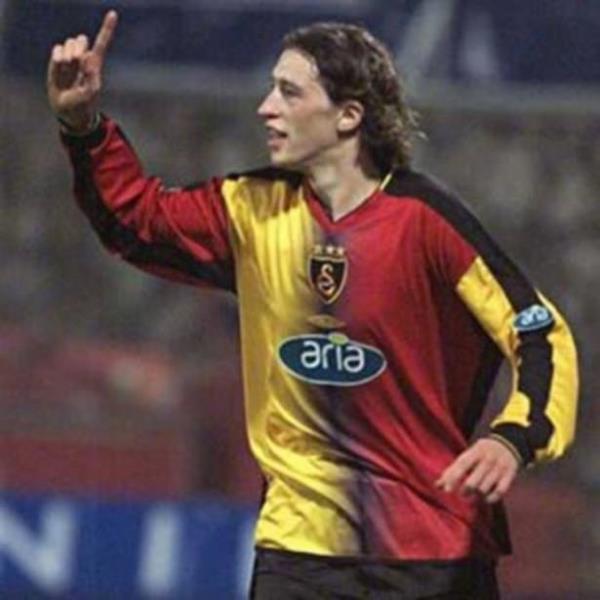 Ovidiu Petre - Ya: 33 - Takm: Poli Timisoara (Romanya)