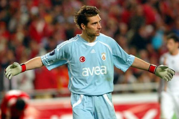 Morgan De Sanctis - Ya: 38 - Takm: Roma (talya)