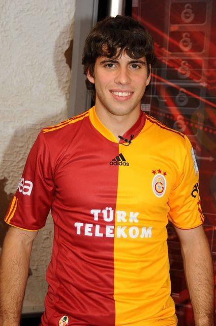 Emiliano Insua - Ya: 26 yanda - Takm: Rayo Vallecano (spanya)