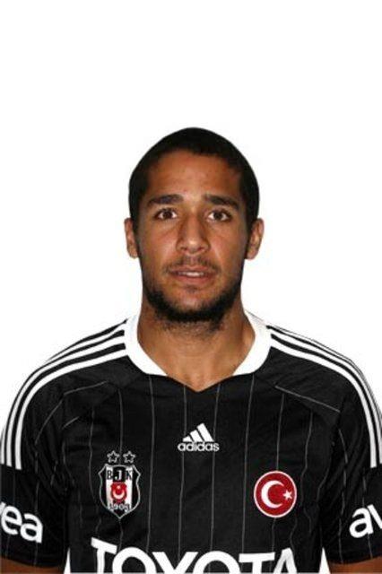 Jlio Regufe Alves - Ya: 23 - Takm: Rio Ave (Portekiz)