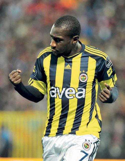 Mamadou Niang - Ya: 35 - Takm: Arles-Avignon (Fransa)