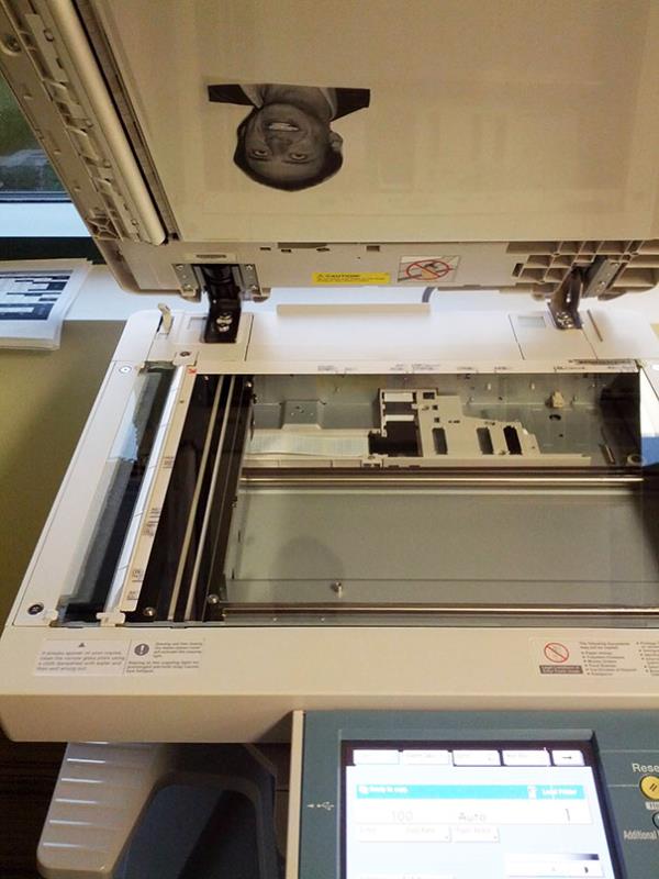 Dikkati dank ofis alanlarnn kafas iyice karacak