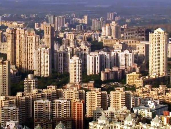 <p><b>25 - Mumbai, Hindistan</b></p>     Hindistan'n bakenti olmasa da, finansal adan ilerin merkezi haline gelen bir ehirdir Mumbai. Imperal I ve II, Orchids I, II ve II gibi toplam 64 gkdelen bu ehirdedir.
