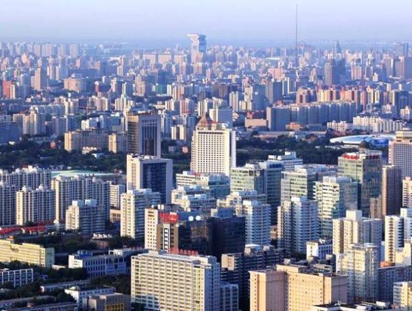 <p><b>21 - Pekin, in</b></p>     Bu ehirdeki gkdelen says, lkenin finansal geliimi ile doru orantl olarak, hzla ykselmiti. in Dnya Ticaret Merkezi III, Fortune Plaza Ofis Binas, Park Tower gibi yaplar srasyla 330, 260 ve 250 metrelik ykseklikleri ile gz alyor.