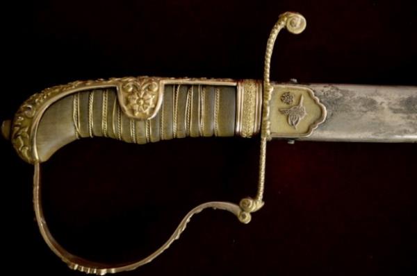 Altn ve gm ilemeli kl 170 bin liradan sata sunulacak.