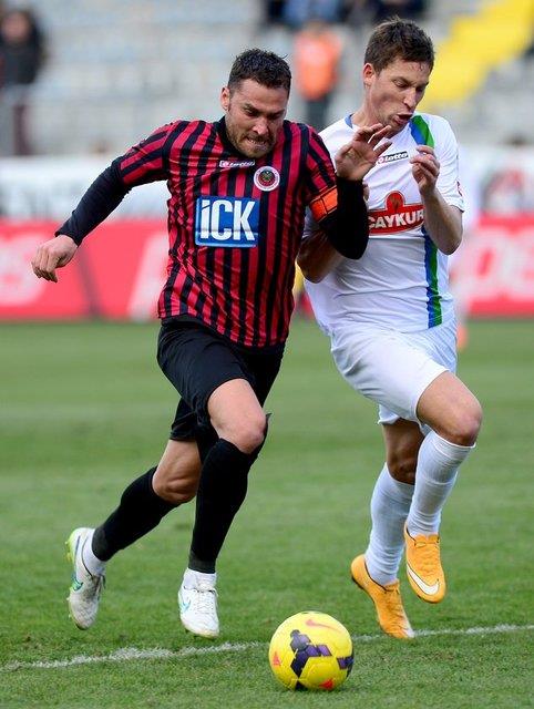 Dusko Tosic - Genlerbirlii