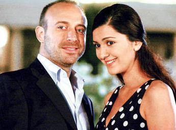 NEREDEYSE SMLER UNUTULUYORDU<br>  Binbir Gece dizisinin aklaryl ehrazat ve Onur.