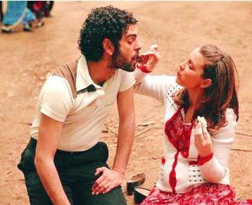 Dizide Yurdanur'un ei Mehmet'in geliini Mehmet Ali Nurolu oynuyordu.