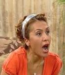 BYLE HZMET DOSTLAR BAINA<br>  Tatl Hayat dizisinde evin hizmetisi Meneke de seyirciyi kahkahaya bouyordu.