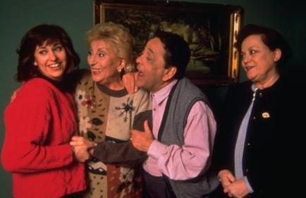 Gazanfer zcan'n bu dizide canlandrd Hsn Kuruntu karakteri ekrann en uzun soluklu ve gl karakterlerinden biriydi.