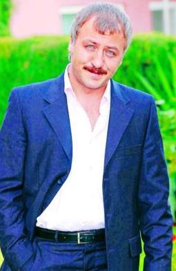 MCO MD AL YAZMALIM'DA<br>  Yine Aliye dizisinin ilgin ve hi unutulmayan karakterlerinden biriydi Mcahit yani Mco.