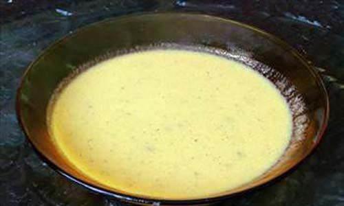 A vitamini ynnden zengin olduu iin gzlere kuvvet verir. Kan yapc zellie sahiptir. Mideyi kuvvetlendirir, gastrit gibi rahatszlklarn iyilemesine yardmc olur. Msr pskl idrar sktrr, bbrek talarnn kolay drlmesini salar. Msrz yanda doymam ya asitleri bol miktarda bulunduu iin kolesterol drr, damar sertliini nler.