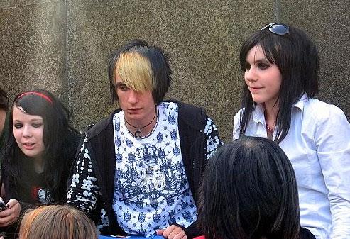 Rusya - Emo tarznda giyinmek