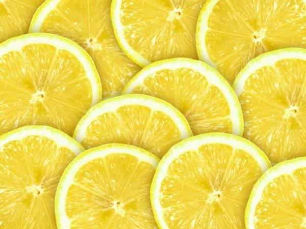 Baklk sistemini glendirir. Stres, baklk sistemini zayflatr bu yzden de baklk sistemini destekleyen C vitaminli gdalar tketmek stresli olduunuz anlarda ncelikli olmaldr. Limon da mkemmel bir C vitamini kaydadr.
