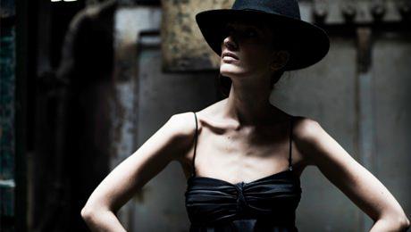 18- Ancak gzlemlenmi en yksek ghrelin seviyelerinden bazlar anoreksiya hastalarnda grlmtr. Bilindii zere, anoreksiya yemek yeme bozukluu hastaldr.