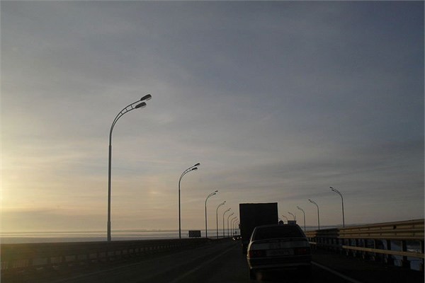 Rusya:  Avrupa'nn ve dnyann en uzun kprlerinden biri olan Kama Kprs toplamda 14 km uzunluunda.