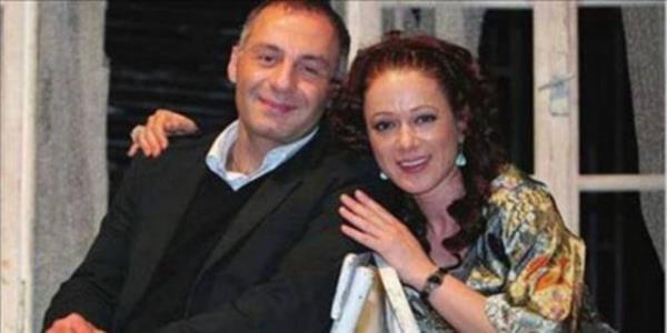 Yaprak Dkm dizisinin bir blmnde, Fikret ve Tahsin'in evlilik yldnmlerinin tarihinde hata yapld. 20 Haziran'da evlenen iftin evlilik yldnmleri 2 Haziran olarak sylendi. 20 Haziran'n, 2 Haziran olarak sylenmesi izleyicilerin gznden kamad.