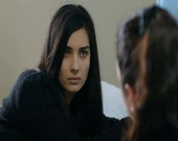 Filmlerdeki hatalar kadar Trk dizilerindeki hatalar da gzard edilecek gibi deil... Barollerini Tuba Bykstn ile lker Aksum&#8217;un paylat 20 dakika dizisinin yaynlanan blmnde yaplan hata dikkatli izleyicilerden gznden kamad.