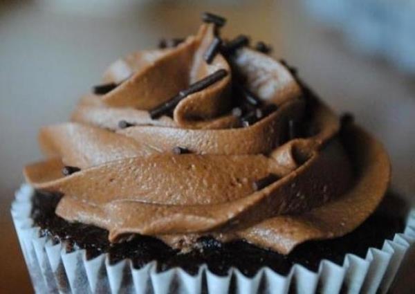 ikolata klim artlarndaki deiim kakao retimini tehdit ediyor. nmzdeki 5 yl iinde ikolatann tarihe karma olasl var.