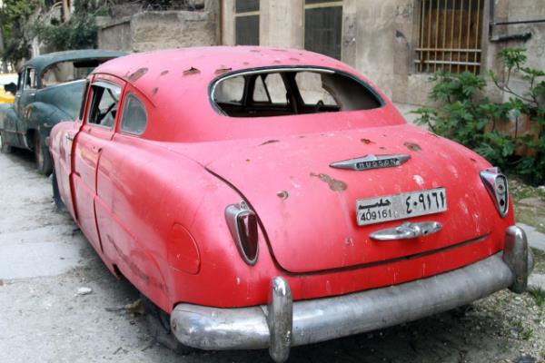 "mer Muhtar`n gzl de mzemde bulunuyor"