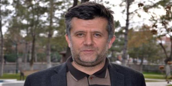 Necmettin Erbakan niversitesi Sanat Tarihi Blm Bakan Prof. Dr. ayc: "Fatih Sultan Mehmet'in gllelerini kaz srasnda etrafa dalm vaziyette bulduk. Saymlar yapld ve mzeye teslim edildi"