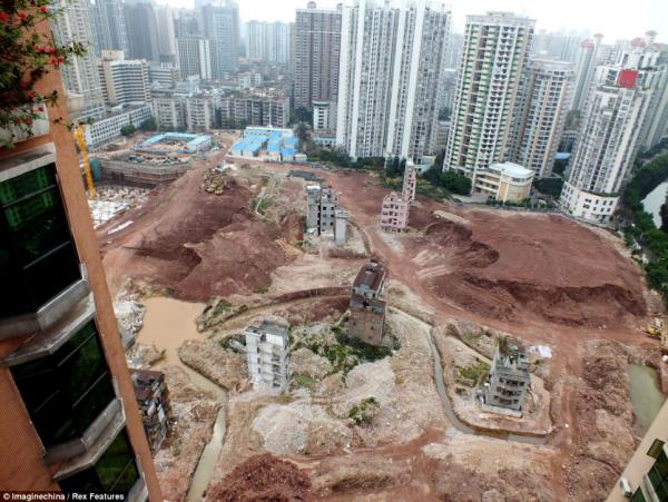 in'de yaanan ilgin olaylar bununla bitmiyor.