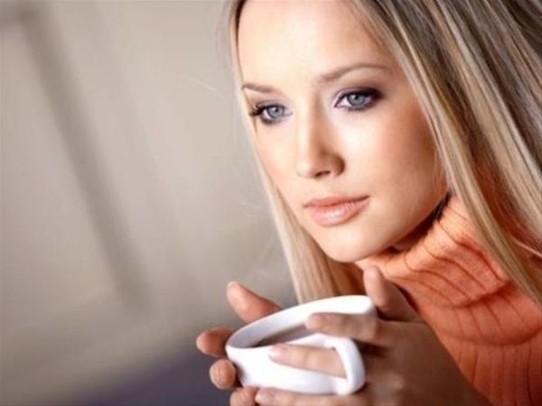 Bir insan 12 bin fincan kahve iiyor.