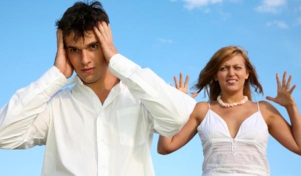 Gnmz evliliklerinin yryenleri kadar yrmeyenleri de var. Boanmalar o kadar artt ki insan &#8220;Gemiteki evlilikler mi daha baarlyd yoksa o dnemde &#8216;Kol krlr yen iinde kalr&#8217; mant m geerliydi!&#8221; diye dnmeden edemiyor. &#8220;Bunun en nemli nedeni evliliklerin yrmesi yolundaki beklenti ve kurallarn deimesi&#8221; diyor uzmanlar. Hal byle olunca &#8220;Evlenmek bir haksa boanmak da bir hak&#8221; diye dnenlerin says artyor.