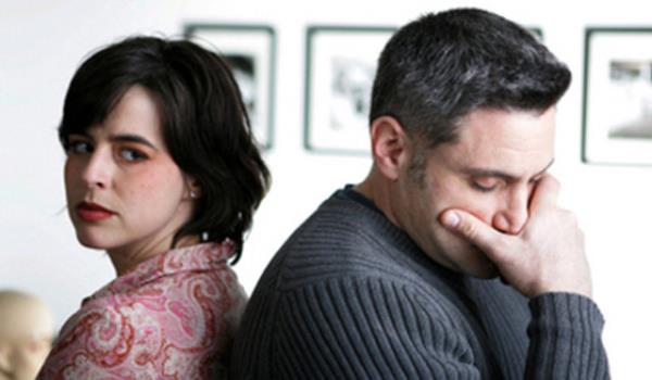 Ceyda ERENOLU / HT GAZETE    21. yzyln en tartmal kurumlarnn banda gelen evlilik, gnmz yaam ekline uygun mu? likileri iinden klmaz hale getiren kadnlar m yoksa erkekler mi? liki iinde erkek ne istiyor kadn ne yapmyor, kadn ne istiyor erkek ne yapmyor? Her iki cinsin en sk yapt hatalar neler?