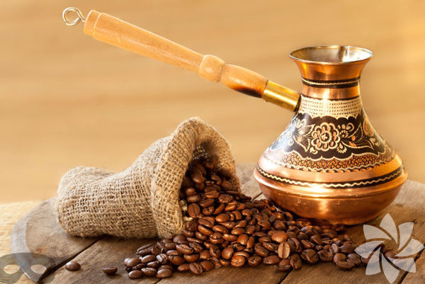 Kahve  <br>  Gnde iilen 1 fincan kahve ya yakc zellie sahiptir.