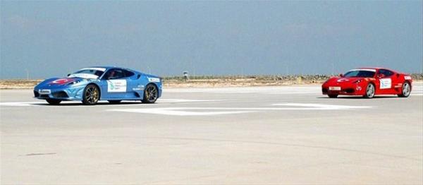 Grme engelli sanat Metin entrk, otomobil kullanarak yapt hz ile &#8220;Dnya Grme Engelliler Srat Rekoru&#8221;nu krarak Guinness Rekorlar Kitab&#8217;na girdi.