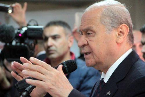 Sandktan ikinci parti olarak kan MHP, hkmet orta olmasna ramen bu szn yerine getiremedi. Aradan geen 14 ylda Baheli'nin bu szleri meydanlarda halen hafzalarda tazeliini koruyor.