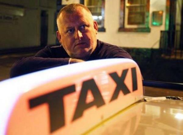 Birinci Dnya Savanda Fransa lkedeki tm taksileri tm taksileri devrald ve askerler cepheye bu taksilerle tand.