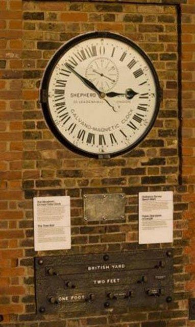 lk kule saati 1404 ylnda Moskova'da yaplmtr.