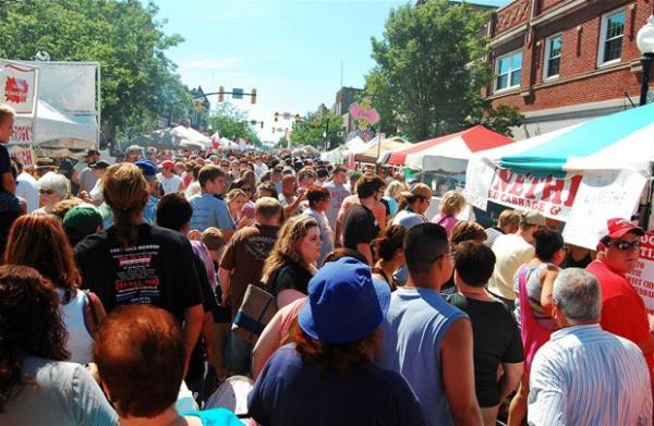 Bu sizde souk terler dkmenize vesile oluyor mu?  <br>  O zaman sizde Oklofobi, yani kalabalk korkusu olabilir.