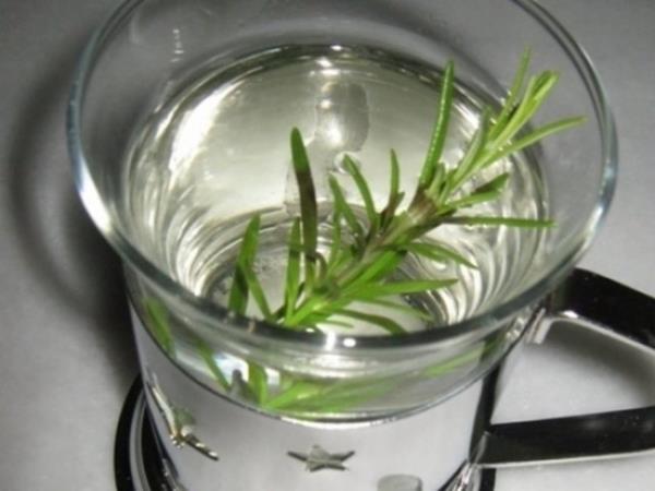 Bu nedenle, zayflama ay formllerine belli oranda biberiye koymak gerekiyor.